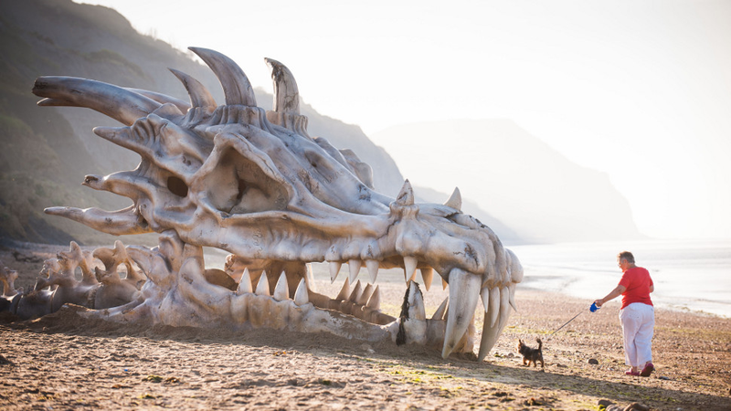 Illustration for article titled Did a massive dragon just wash ashore along England's Jurassic coast?